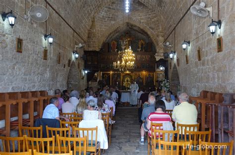 Chrysopolitissa complex in Paphos: Chrysopolitissa church, St. Paul's ...