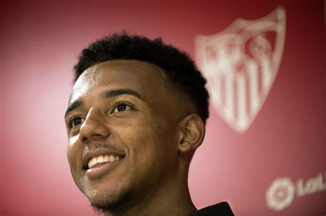 real madrid  continue   pursuit  jules kounde