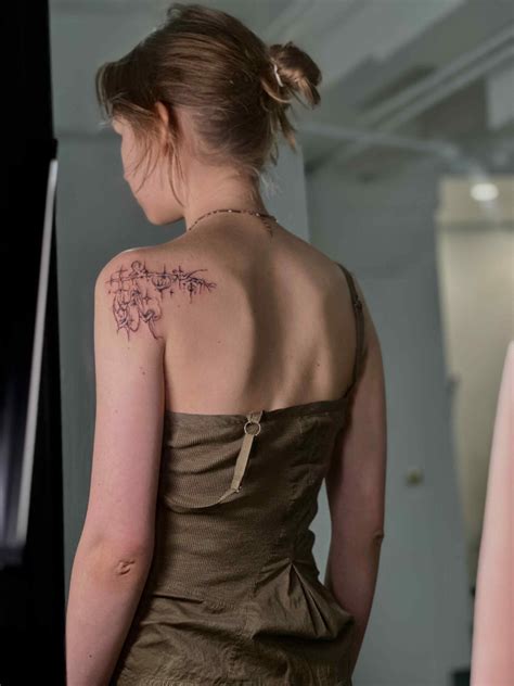 tattoo shop piercing 9