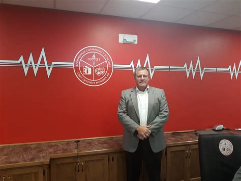 Effingham Board Of Education Holds First Meeting With New