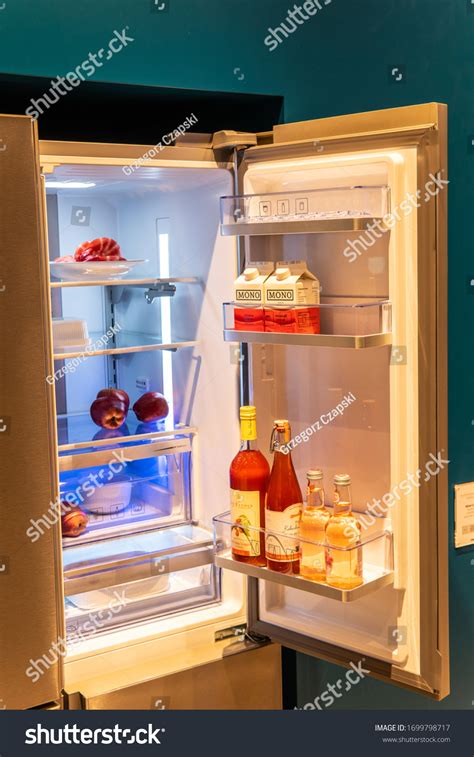 23 Beko Fridge Images, Stock Photos & Vectors | Shutterstock