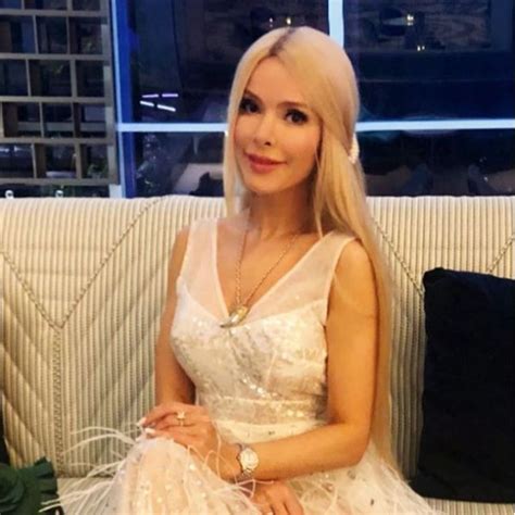 Алена Кравец получила в подарок от поклонника квартиру в Швейцарии ...