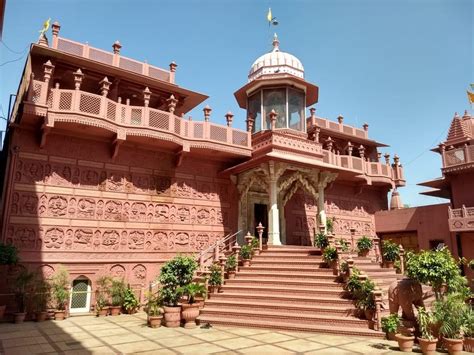 discover  majestic jain temples  scenic rajasthan