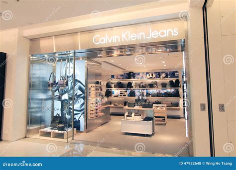 Магазин джинсов Calvin Klein в Гонконге Редакционное Стоковое Фото ...