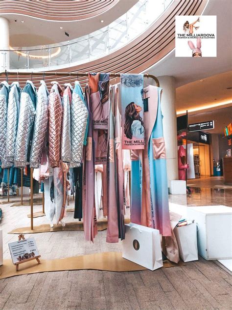 Рейл с одеждой | Wardrobe rack, Wardrobe, Decor