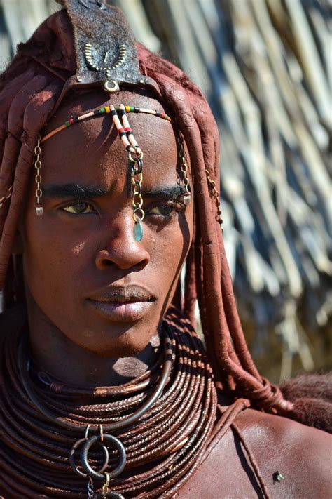 Himba tribesman | Tribos africanas, Povos tribais, Rostos humanos