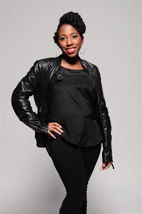 Street Style Hair: In With the New - Essence | Essence