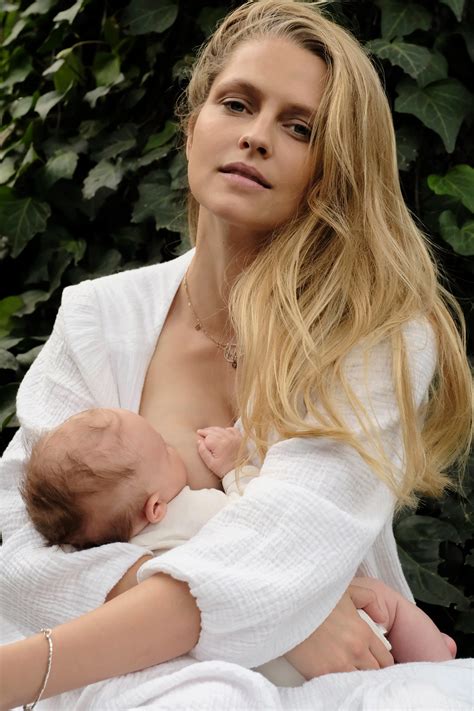 Teresa Palmer Body