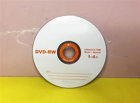 簡単にわかるDVD-RとDVD-RWの違い！ファイナライズとは？録画用とデータ用の違いについても工学系院卒ライターがわかりやすく解説 ...