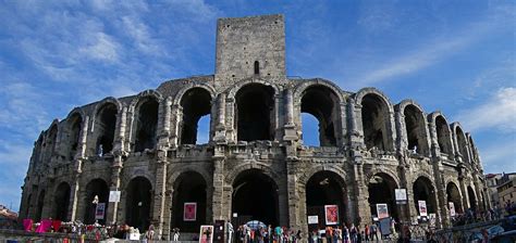 arles wikipedia   encyclopedia places   visit france