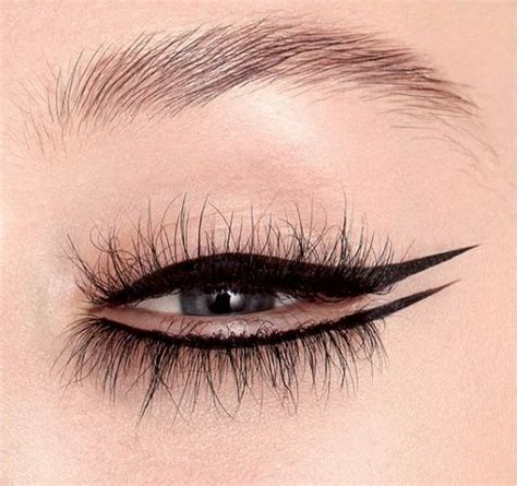 Trend - graphic liner