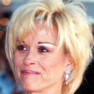 Lorrie Morgan (Country Singer) - Age, Birthday, Bio, Facts, Family, Net