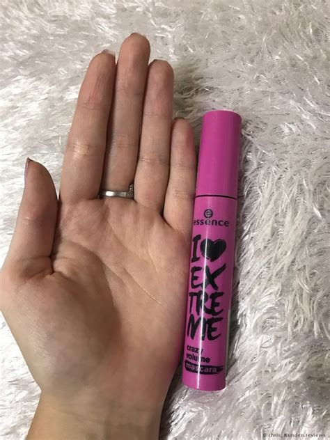 Essence I LOVE EXTREME crazy volume Mascara - «Wichtig ist es, eine ...