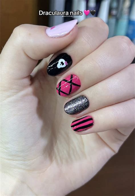 draculaura inspired nail art tutorial tiktok