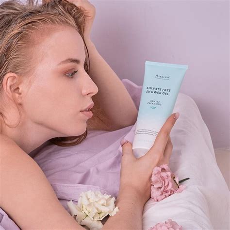 Бессульфатный гель для душа от M.Aklive | Shower gel, Gel, Gentle cleanse