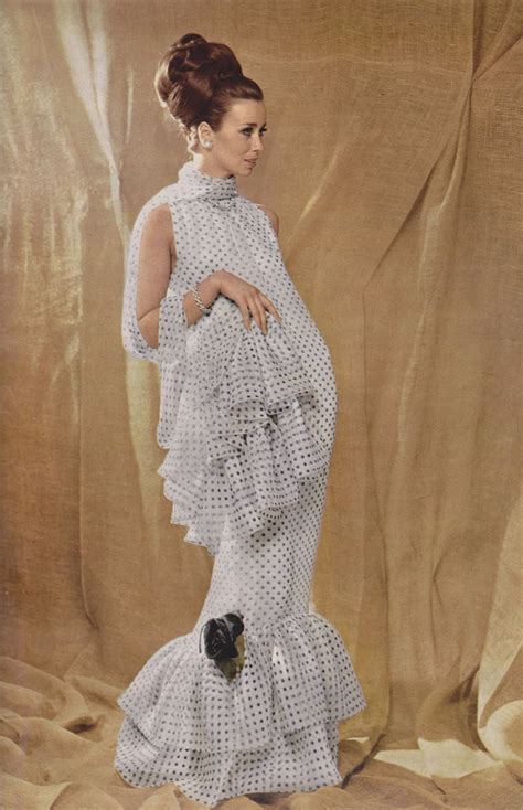 1965 Haute Couture | Sixties fashion, 1960s fashion, Vintage couture