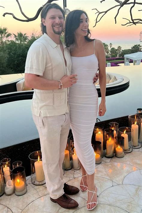 Jesse Bongiovi and Jesse Light Marry in Las Vegas at Same Chapel Jon