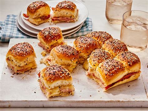 10 Recipes That Start With Hawaiian Rolls