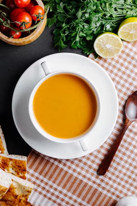 What To Eat When Suffering From Stomach Flu | OnlyMyHealth