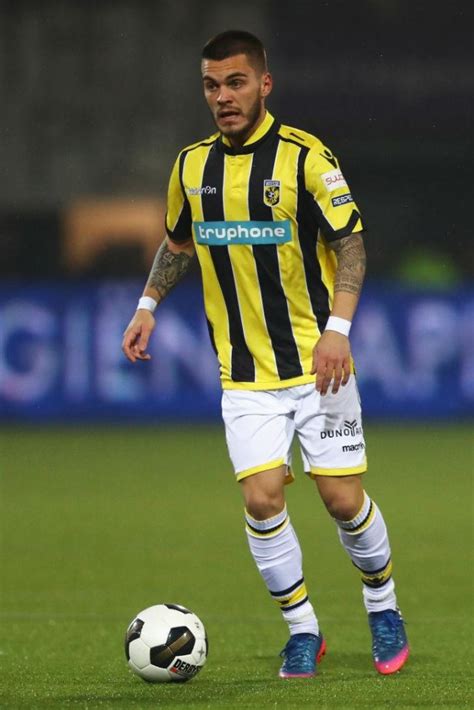 chelsea transfer news brazilian winger nathan set  join atletico