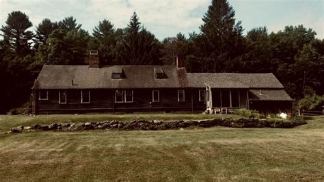 The Family That Lives In The Conjuring House Says It's Haunted