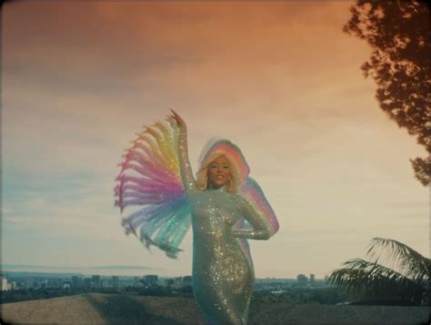 Recordando la «era disco». Say so por Doja Cat | Sobre Arquitectura y ...