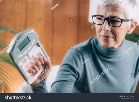 Hand Dynamometer Grip Strength Test Stock Photo 1645373038 | Shutterstock