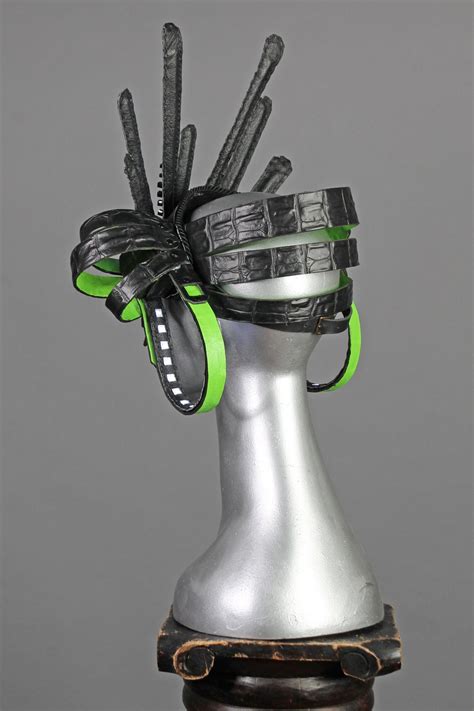 Mikaela Holmes - Libellule - HEADGEAR IX (2021) – FIVE AND DIAMOND