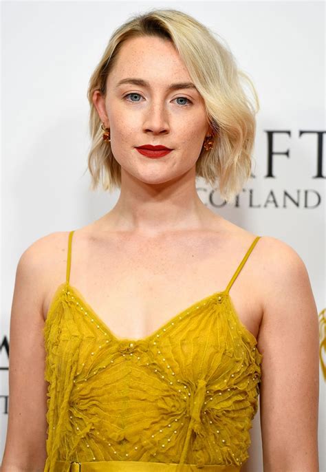 Short hair heaven : Saoirse Ronan