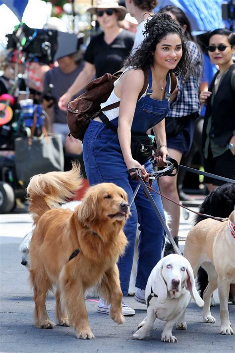 Brittany O’Grady – LACELEBS.CO