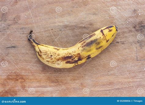 Rotten Banana Stock Photo | CartoonDealer.com #23091672