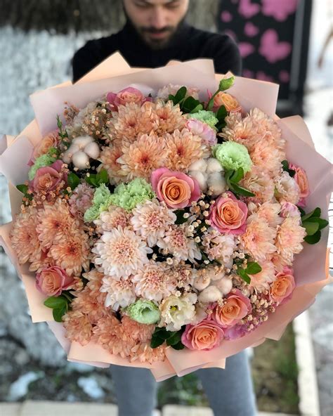 Купить цветы в Геленджике, салон цветов De la Rose- Букет