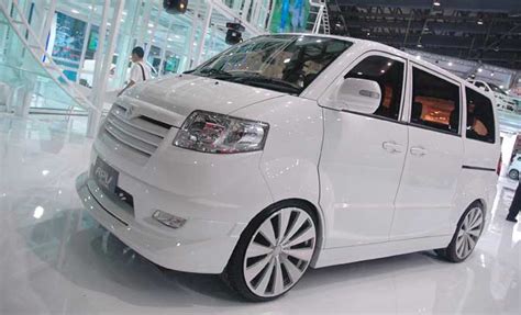 suzuki apv pictures white suzuki apv picture