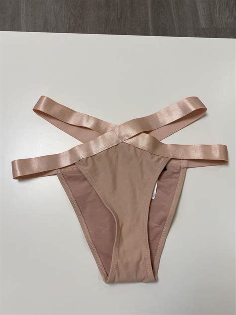 Женские женские плавки трусы трусы купальник missguided — цена 150 грн ...