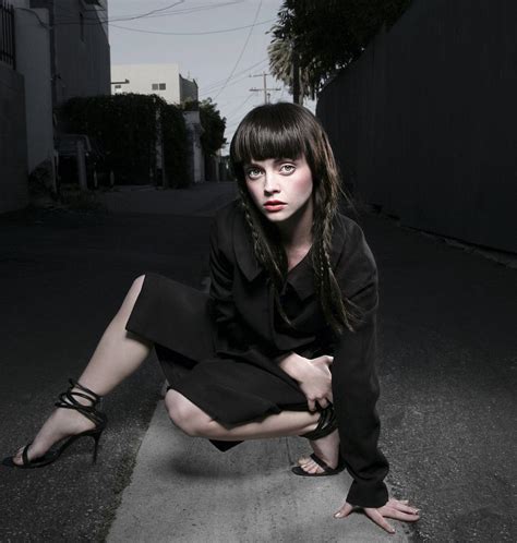 Christina Ricci looking very Wednesday Addams : r/1998TeenMovie