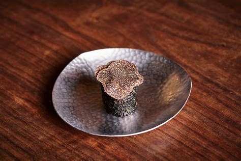 GALLERY — Jua