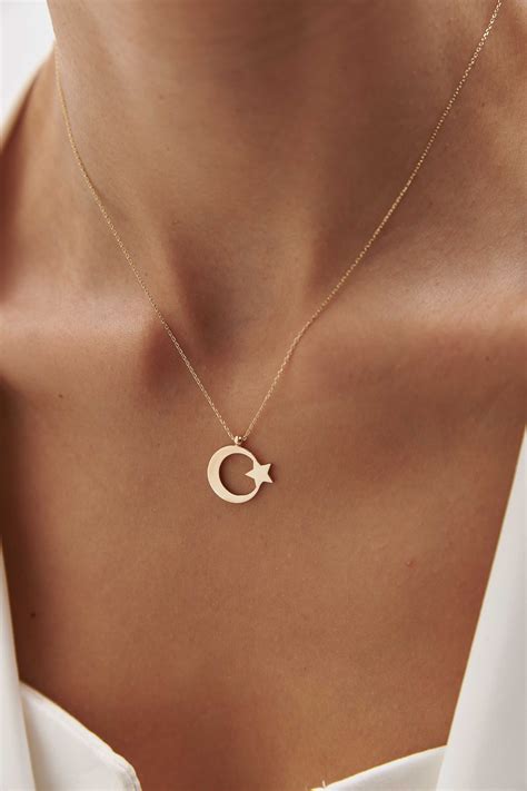 Yavuz Kuyumculuk - Taşsız Ay-Yıldız Kolye