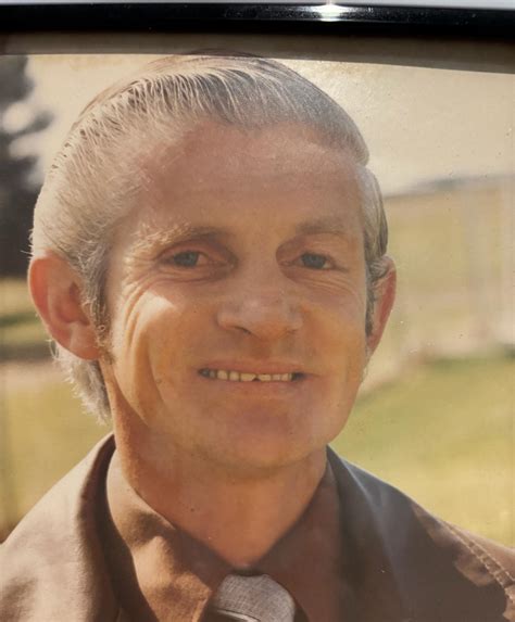 Digital memorials are coming to Heubner Funeral Home Cobden soon 12