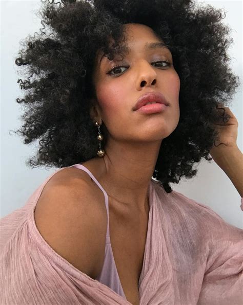 Cloud Paint – Glossier