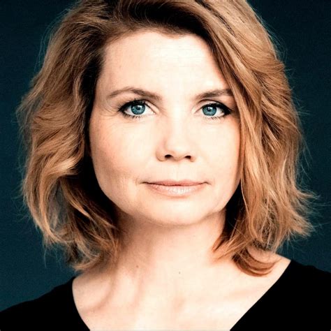 "Der Demenz-Chor": Annette Frier übernimmt Moderation - Neues ZDF ...