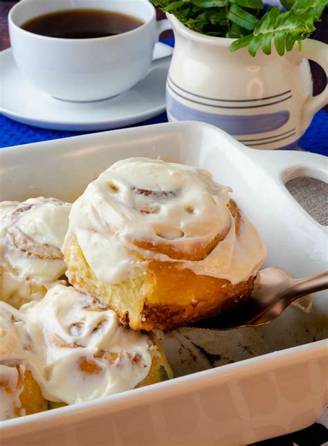 Easy Cinnamon Rolls