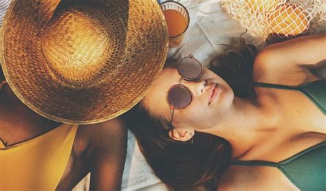 SPF круглый год. Почему это важно? Советы об бренда ART&FACT.