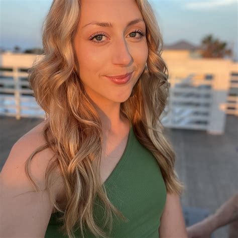 Casual and hot - Porn Videos & Photos - EroMe