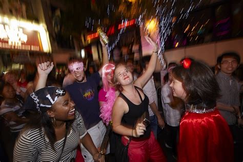 Hong Kong Outdoor Activities: 10Best Outdoors Reviews