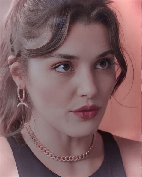 Pin on Burak Deniz and Hande Erçel