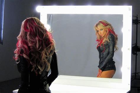 Malina Official - Official Website of Bulgarian singer Malina
