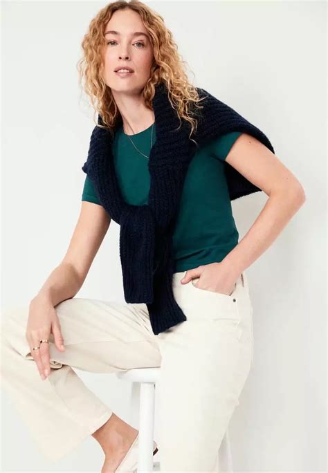 buy  navy bestee crop  shirt   zalora philippines