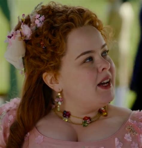 penelope on bridgerton actress Penelope featherington