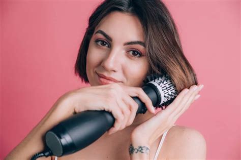 How to Use the Revlon Hair Dryer Brush? You Should Know