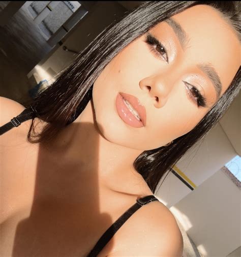 Gabriela do Carmo (@gabdocarmo) • Instagram photos and videos